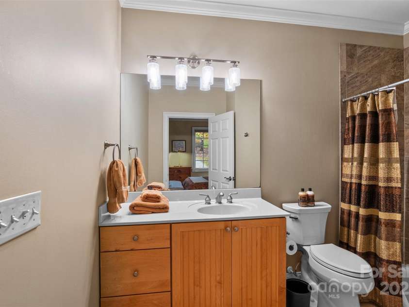 249 Pine Mountain Trail, Brevard, NC 28712.  MLS# CAR4321660, YatesRealty ID 377. 