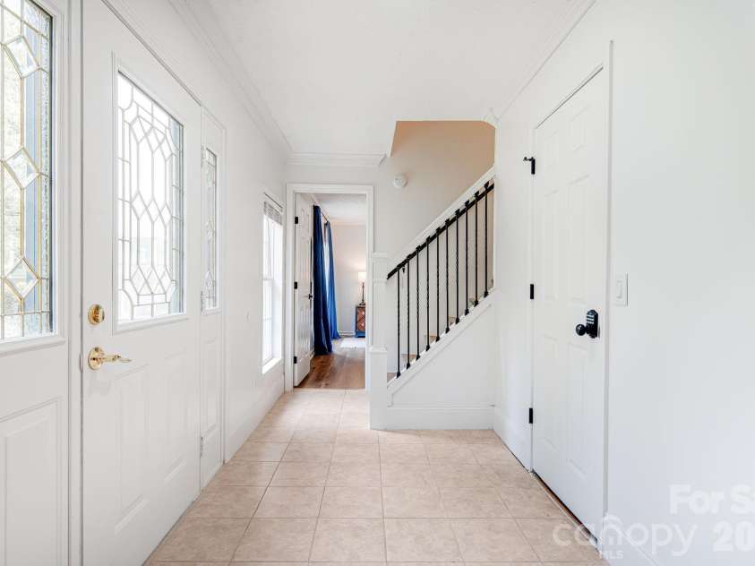 101 McFalls Road, Asheville, NC 28805.  MLS# CAR4254277, YatesRealty ID 3770. Front Foyer with Storage Closet
