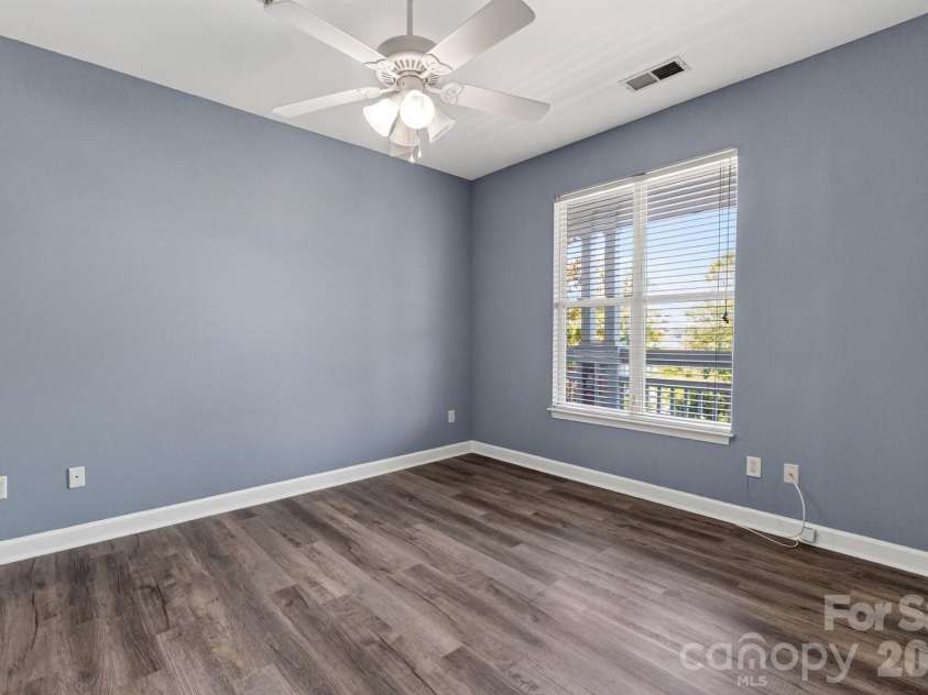 797 Peninsula Drive, Davidson, NC 28036.  MLS# CAR4403741, YatesRealty ID 37700. 2nd bedroom