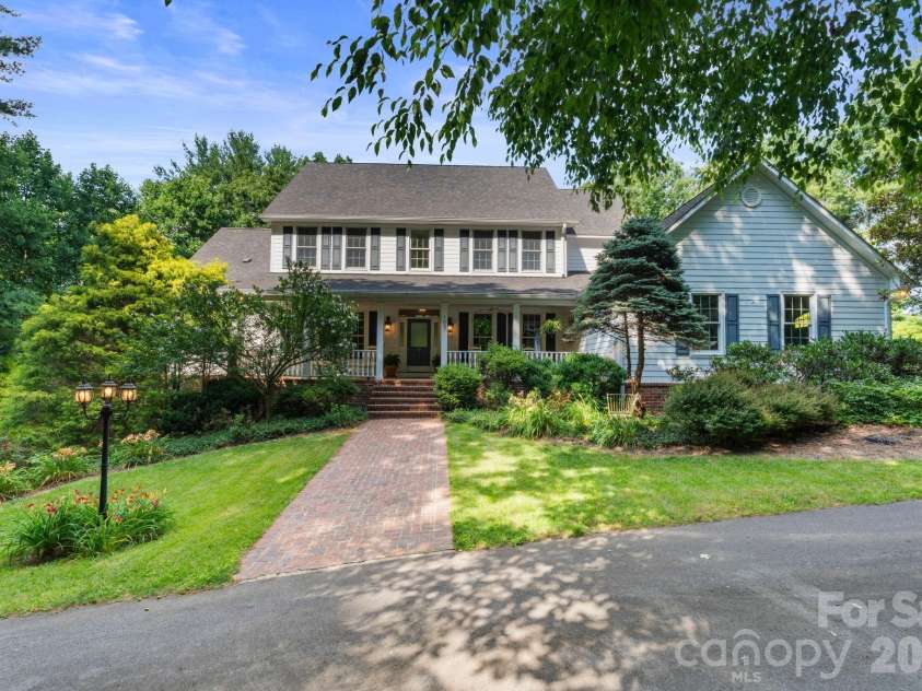 107 Windsong Drive Extension, Fairview, NC 28730.  MLS# CAR4395171, YatesRealty ID 37701. 