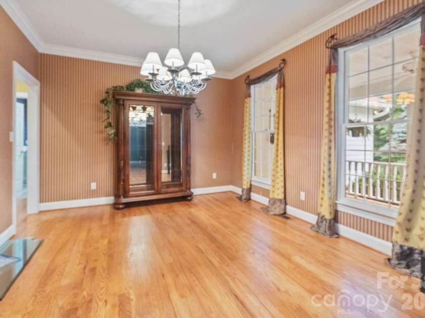 107 Windsong Extension, Fairview, NC 28730.  MLS# CAR4395171, YatesRealty ID 37701. 