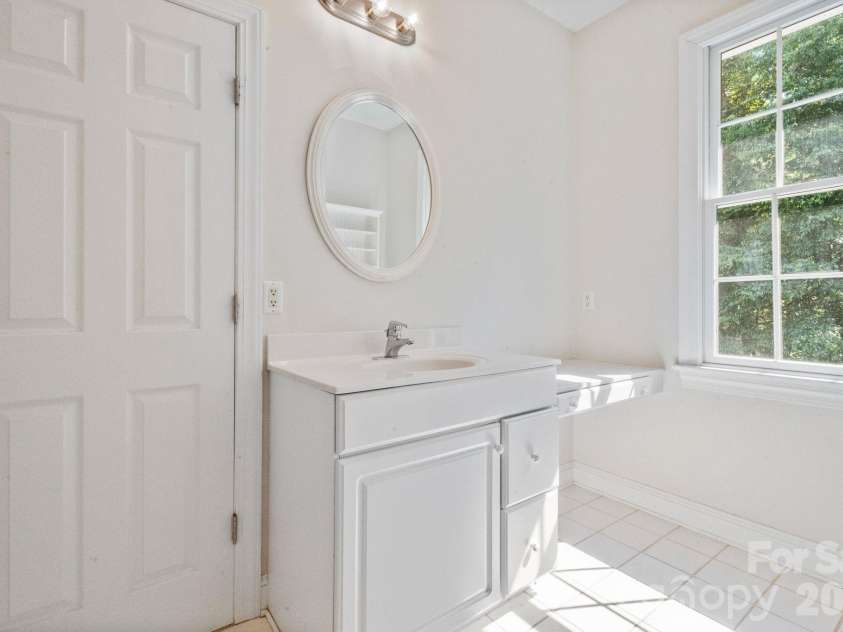 107 Windsong Extension, Fairview, NC 28730.  MLS# CAR4395171, YatesRealty ID 37701. 