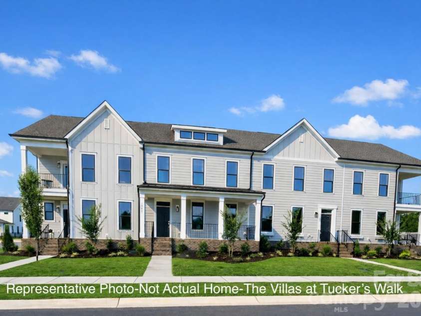 10231 Rainier Trail Drive, Huntersville, NC 28078.  MLS# CAR4399047, YatesRealty ID 37703. Example Front Exterior