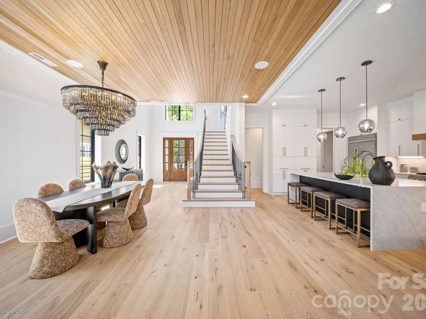 2541 Shenandoah Avenue, Charlotte, NC 28205.  MLS# CAR4372508, YatesRealty ID 37708. 