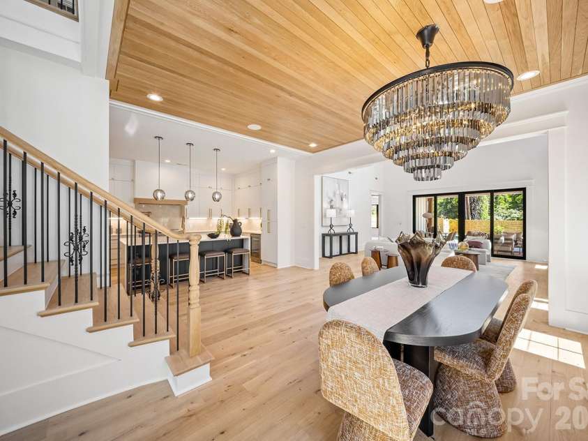 2541 Shenandoah Avenue, Charlotte, NC 28205.  MLS# CAR4372508, YatesRealty ID 37708. 