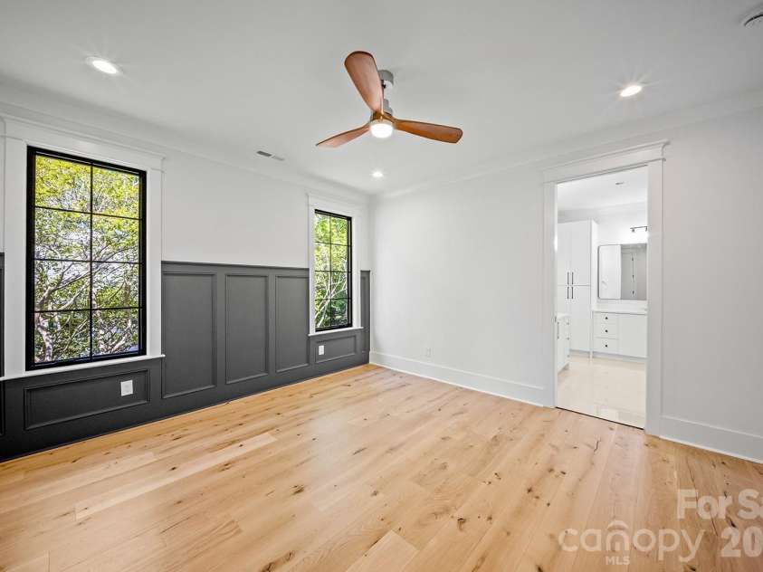 2541 Shenandoah Avenue, Charlotte, NC 28205.  MLS# CAR4372508, YatesRealty ID 37708. 