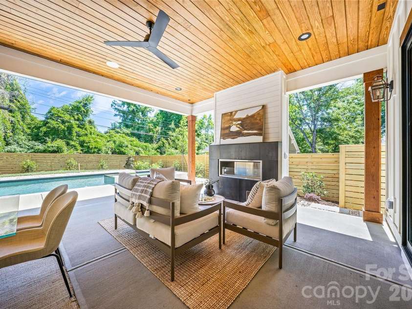 2541 Shenandoah Avenue, Charlotte, NC 28205.  MLS# CAR4372508, YatesRealty ID 37708. 