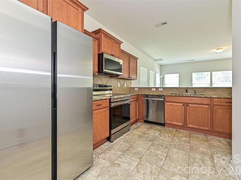 2061 Argentum Avenue, Fort Mill, SC 29707.  MLS# CAR4374521, YatesRealty ID 37709. 
