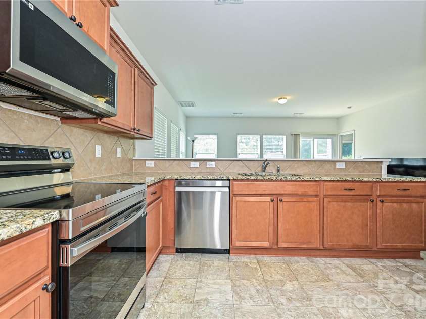 2061 Argentum Avenue, Fort Mill, SC 29707.  MLS# CAR4374521, YatesRealty ID 37709. 