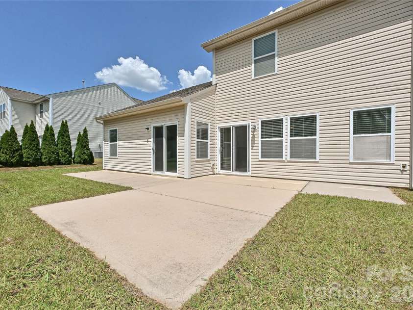 2061 Argentum Avenue, Fort Mill, SC 29707.  MLS# CAR4374521, YatesRealty ID 37709. 