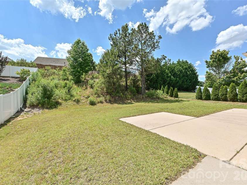 2061 Argentum Avenue, Fort Mill, SC 29707.  MLS# CAR4374521, YatesRealty ID 37709. 
