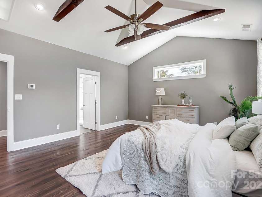 125 Arrow Point Lane, Davidson, NC 28036.  MLS# CAR4229084, YatesRealty ID 3771. 