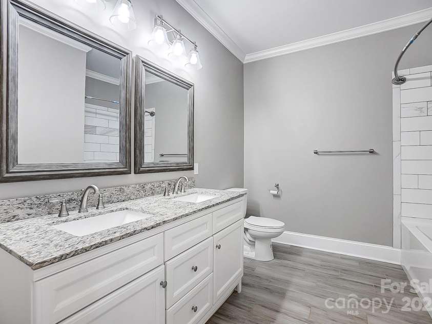 125 Arrow Point Lane, Davidson, NC 28036.  MLS# CAR4229084, YatesRealty ID 3771. 