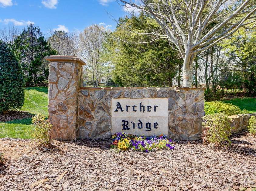 125 Arrow Point Lane, Davidson, NC 28036.  MLS# CAR4229084, YatesRealty ID 3771. 