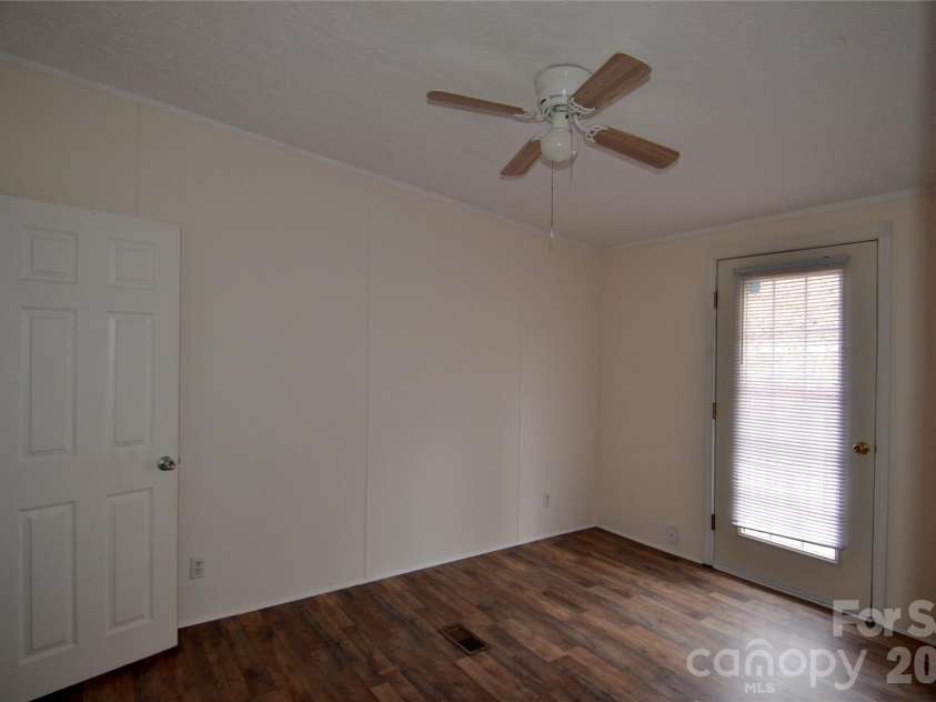 73 Walton Place Drive, Nebo, NC 28761.  MLS# CAR4340225, YatesRealty ID 3771. BR2
