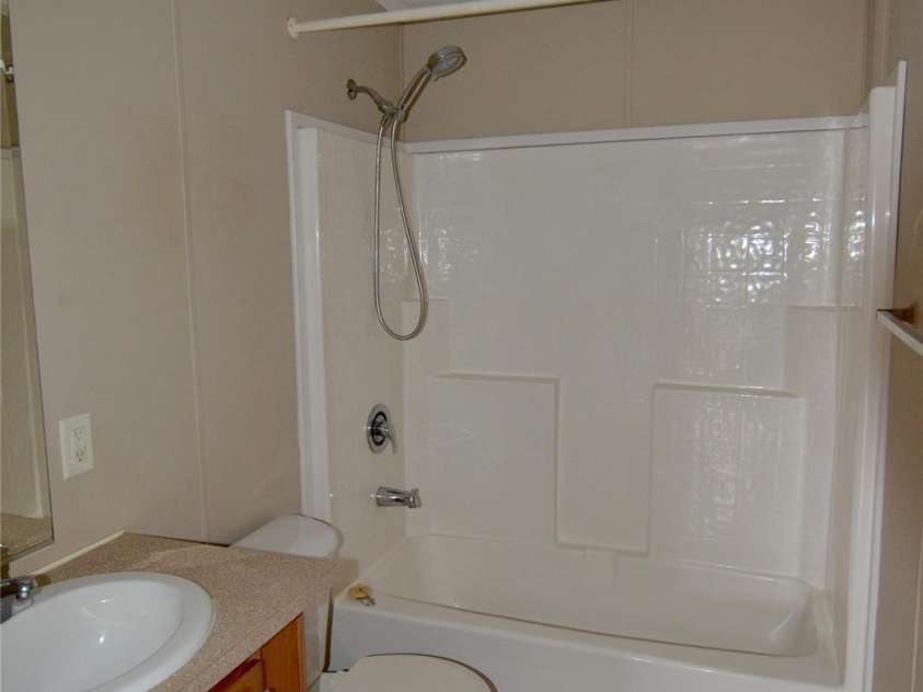 73 Walton Place Drive, Nebo, NC 28761.  MLS# CAR4340225, YatesRealty ID 3771. Main bath