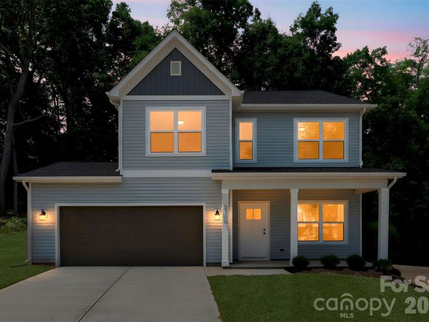 2100 Congress Court, Kannapolis, NC 28083.  MLS# CAR4386599, YatesRealty ID 37710. 