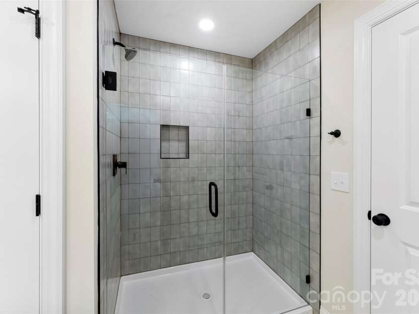 2100 Congress Court, Kannapolis, NC 28083.  MLS# CAR4386599, YatesRealty ID 37710. 