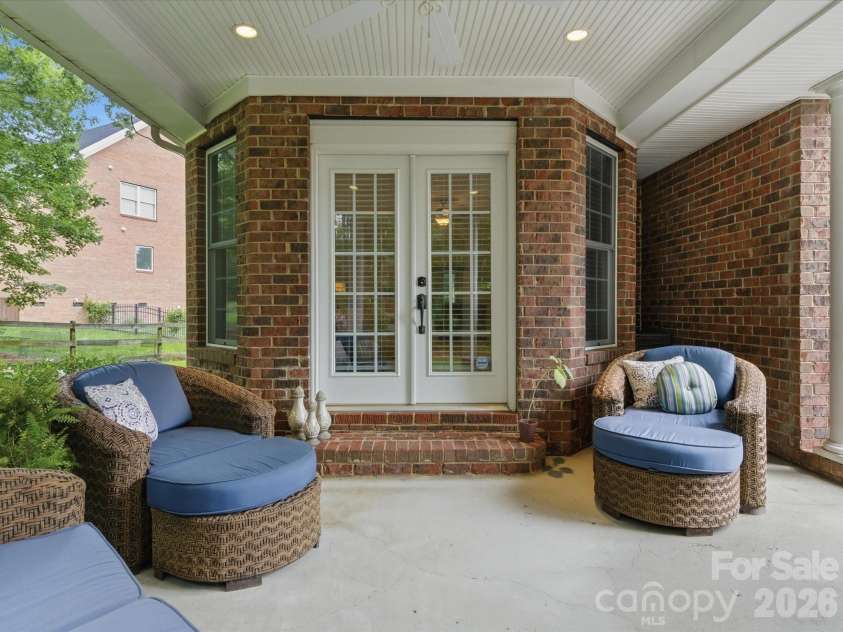 8404 Denholme Drive, Waxhaw, NC 28173.  MLS# CAR4387855, YatesRealty ID 37711. 