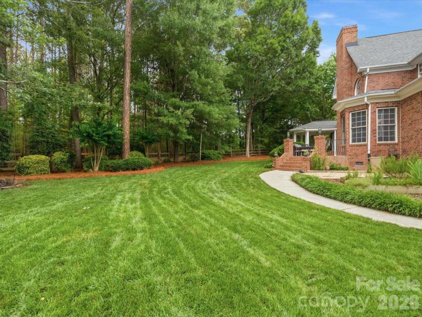 8404 Denholme Drive, Waxhaw, NC 28173.  MLS# CAR4387855, YatesRealty ID 37711. 