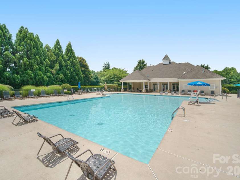 8404 Denholme Drive, Waxhaw, NC 28173.  MLS# CAR4387855, YatesRealty ID 37711. 