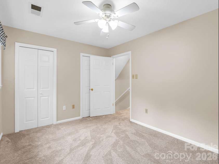 111 Dogwood Drive, Black Mountain, NC 28711.  MLS# CAR4365787, YatesRealty ID 37714. 