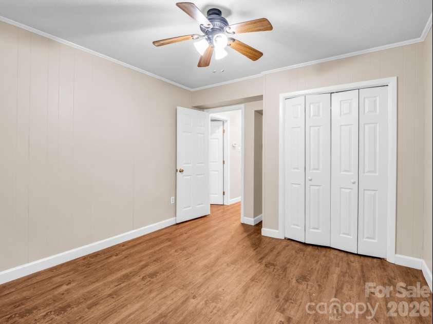 111 Dogwood Drive, Black Mountain, NC 28711.  MLS# CAR4365787, YatesRealty ID 37714. 