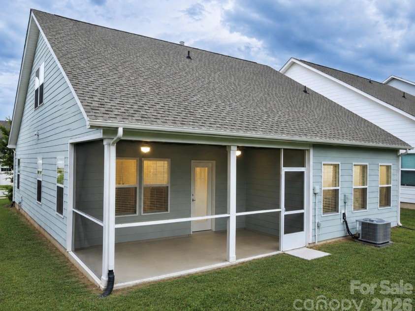 26019 Appleyard Court, Lancaster, SC 29720.  MLS# CAR4398369, YatesRealty ID 37715. 