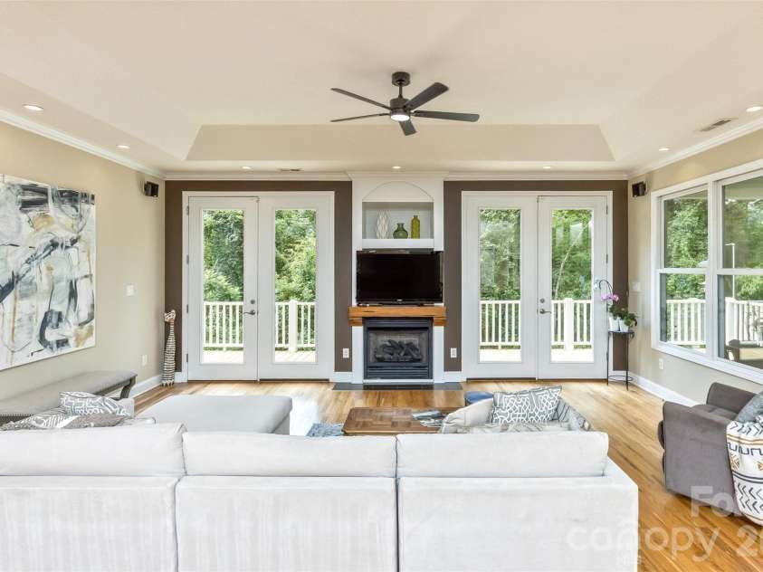 2 Birkdale Drive, Weaverville, NC 28787.  MLS# CAR4399312, YatesRealty ID 37716. 