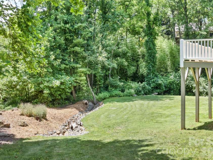 2 Birkdale Drive, Weaverville, NC 28787.  MLS# CAR4399312, YatesRealty ID 37716. 