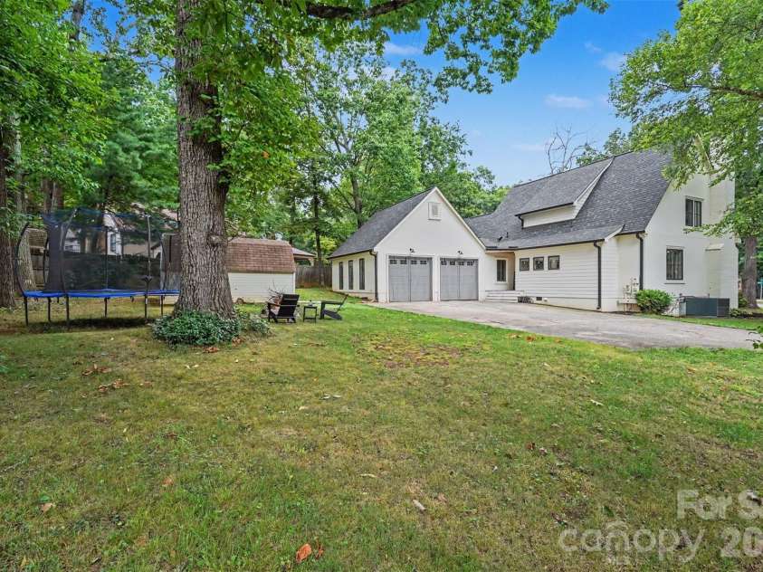 821 Dare Court, Gastonia, NC 28054.  MLS# CAR4399077, YatesRealty ID 37717. 