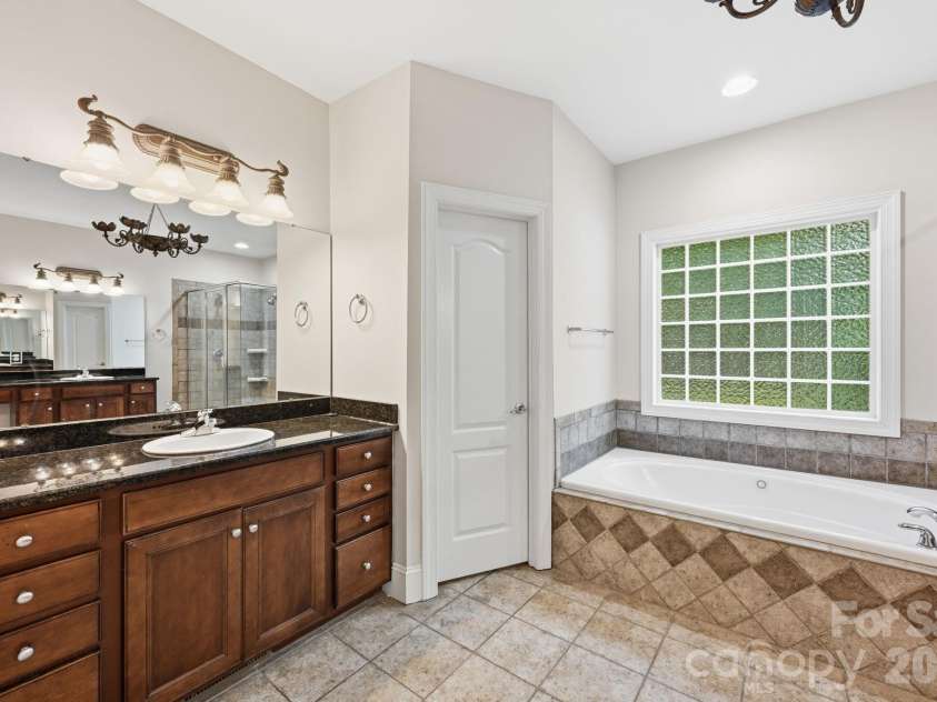202 Indian Trail, Mooresville, NC 28117.  MLS# CAR4401126, YatesRealty ID 37718. 