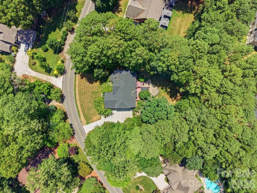 202 Indian Trail, Mooresville, NC 28117.  MLS# CAR4401126, YatesRealty ID 37718. 
