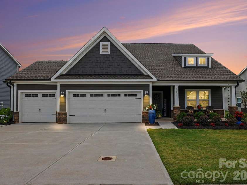 13031 Arnold Palmer Circle, Lancaster, SC 29720.  MLS# CAR4400653, YatesRealty ID 37719. 