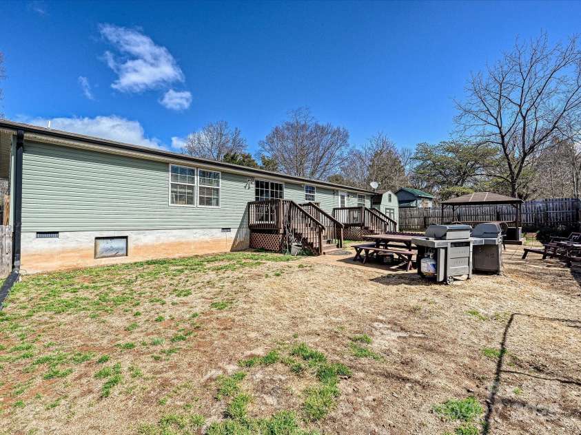 170 Louise Drive, Mooresville, NC 28115.  MLS# CAR4231739, YatesRealty ID 3772. 