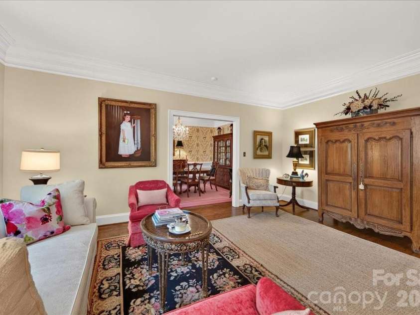 3601 Castellaine Drive, Charlotte, NC 28226.  MLS# CAR4392373, YatesRealty ID 37721. 