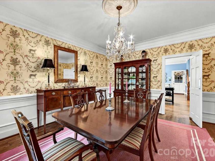 3601 Castellaine Drive, Charlotte, NC 28226.  MLS# CAR4392373, YatesRealty ID 37721. 