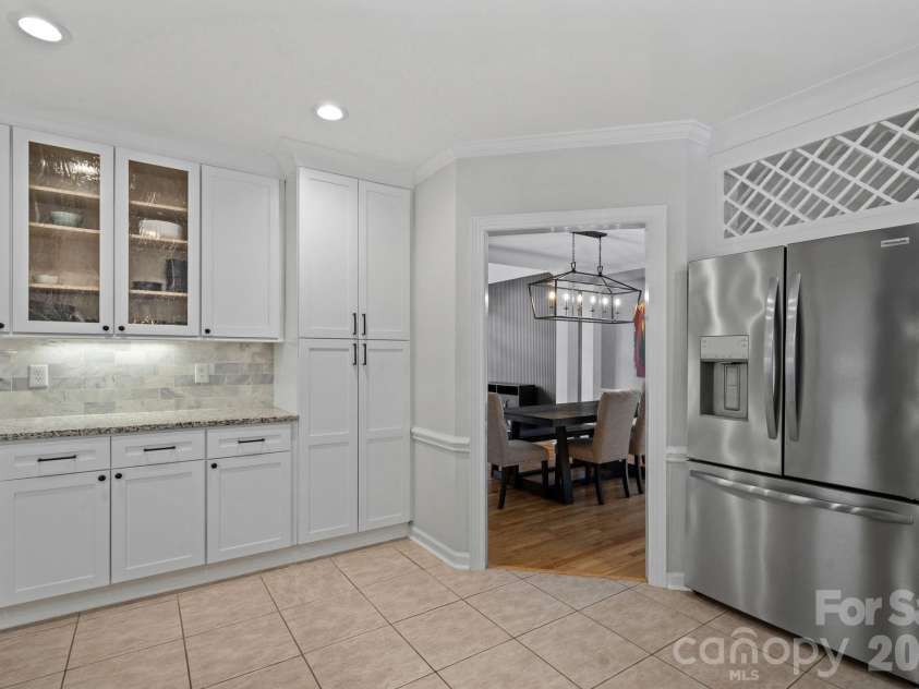 8414 Summerfield Lane, Huntersville, NC 28078.  MLS# CAR4402455, YatesRealty ID 37722. 