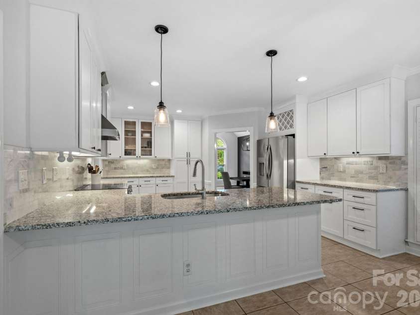 8414 Summerfield Lane, Huntersville, NC 28078.  MLS# CAR4402455, YatesRealty ID 37722. 