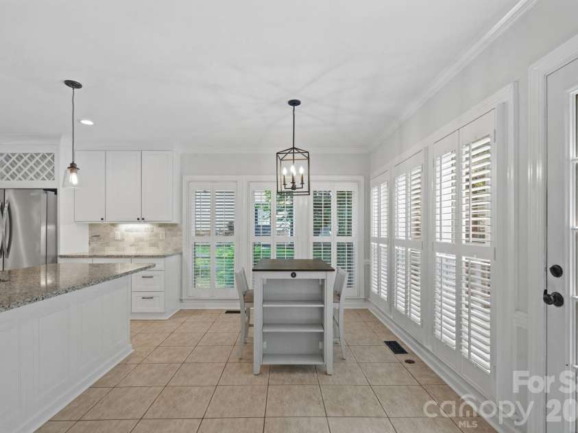 8414 Summerfield Lane, Huntersville, NC 28078.  MLS# CAR4402455, YatesRealty ID 37722. 