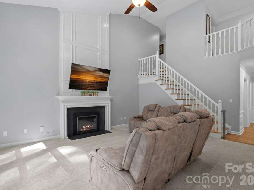 8414 Summerfield Lane, Huntersville, NC 28078.  MLS# CAR4402455, YatesRealty ID 37722. 