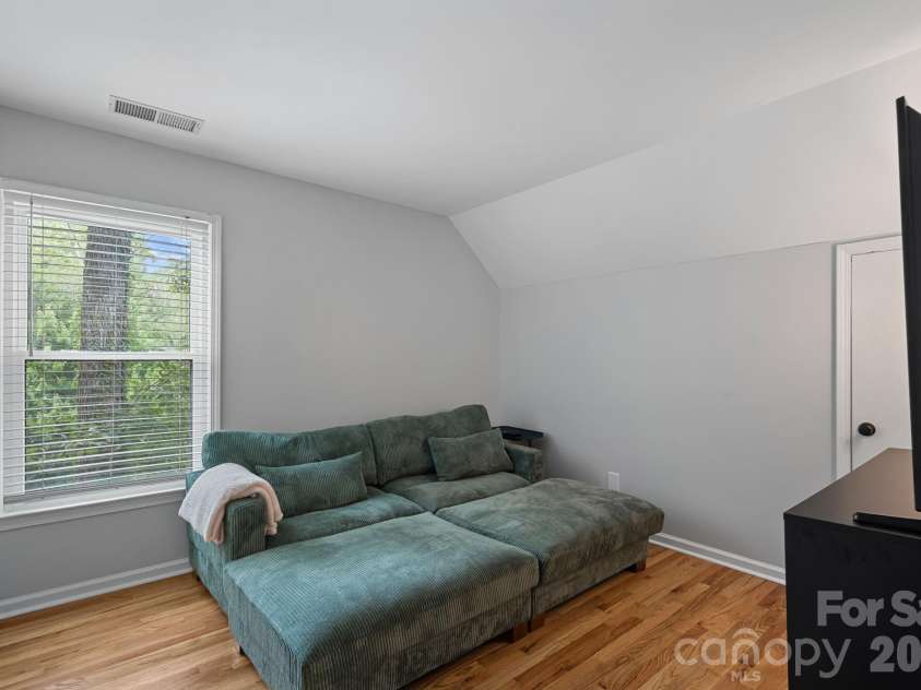 8414 Summerfield Lane, Huntersville, NC 28078.  MLS# CAR4402455, YatesRealty ID 37722. 