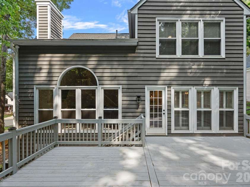 8414 Summerfield Lane, Huntersville, NC 28078.  MLS# CAR4402455, YatesRealty ID 37722. 