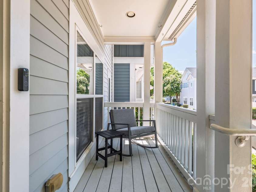 2224 Vision Drive, Charlotte, NC 28203.  MLS# CAR4402872, YatesRealty ID 37723. 