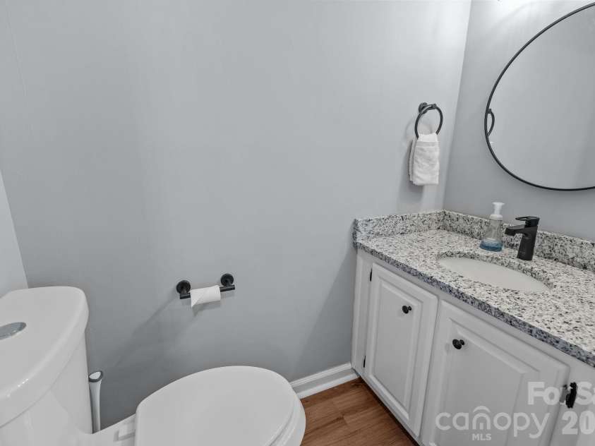 247 Water Oak Drive, Pineville, NC 28134.  MLS# CAR4401849, YatesRealty ID 37725. 
