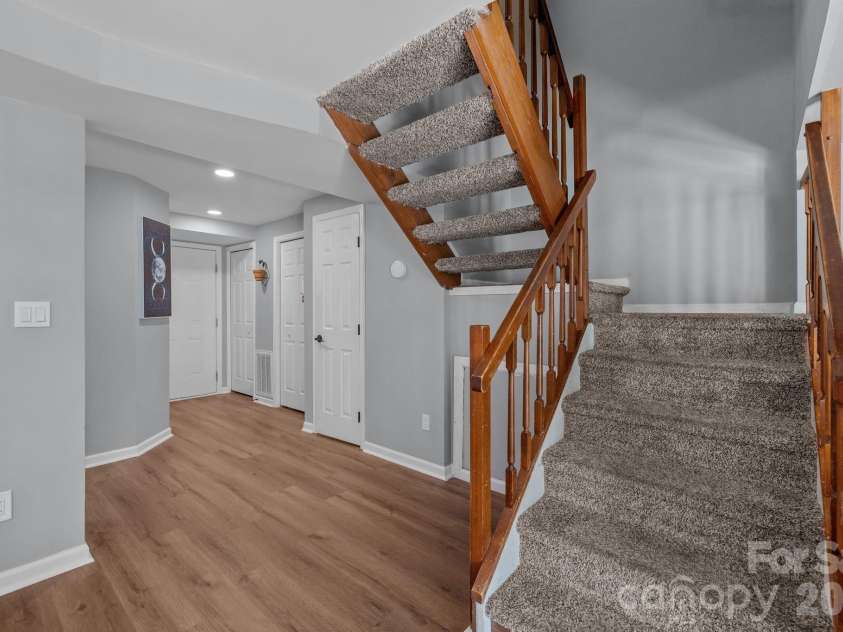 247 Water Oak Drive, Pineville, NC 28134.  MLS# CAR4401849, YatesRealty ID 37725. 