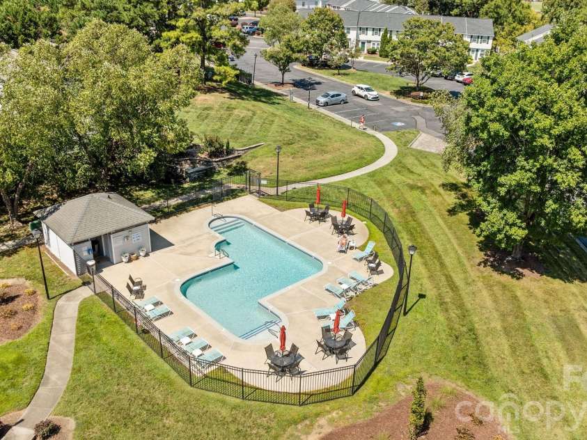 247 Water Oak Drive, Pineville, NC 28134.  MLS# CAR4401849, YatesRealty ID 37725. 