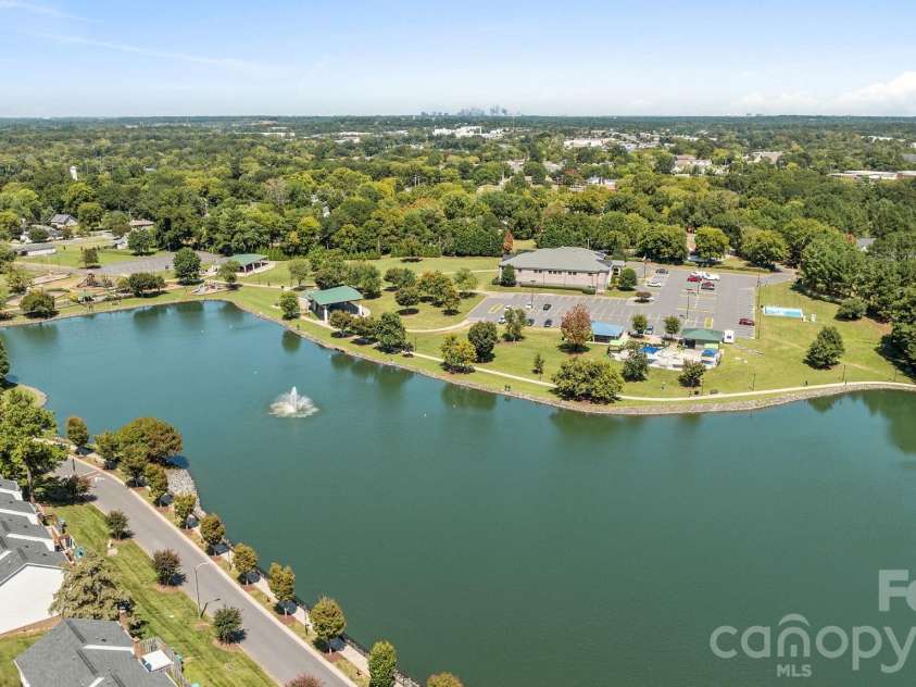 247 Water Oak Drive, Pineville, NC 28134.  MLS# CAR4401849, YatesRealty ID 37725. 