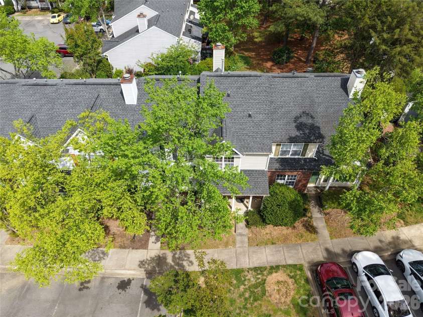 622 Emerald Cove Drive, Charlotte, NC 28262.  MLS# CAR4403048, YatesRealty ID 37726. 