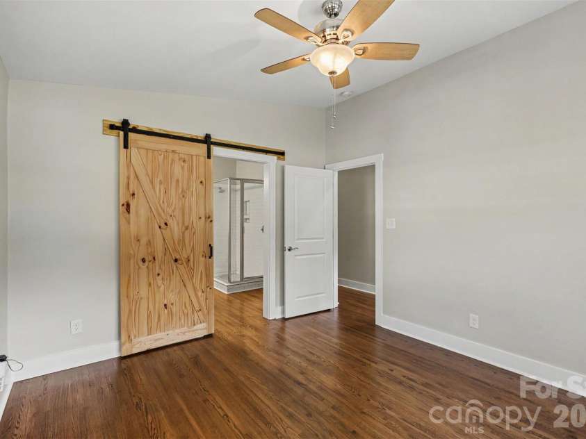 1338 Edgewater Drive, Charlotte, NC 28210.  MLS# CAR4401777, YatesRealty ID 37727. Primary